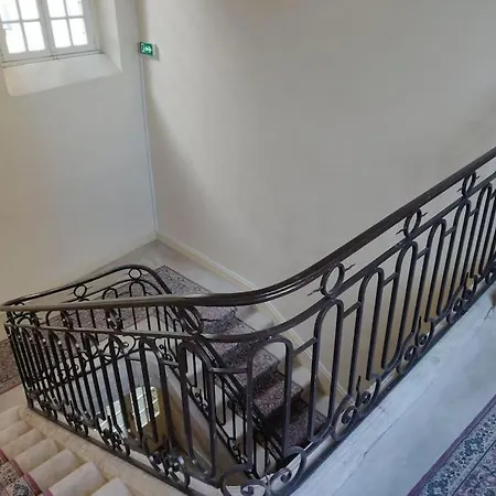 Le Petit Bayeusain Apartment