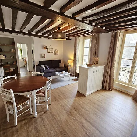 Apartment Le Petit Bayeusain *